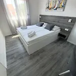 Apartament Stela Rab Town
