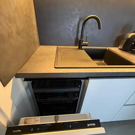 Stela Apartament Rab Town