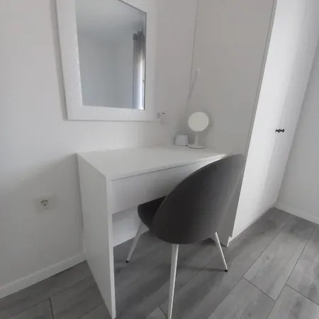 Stela Apartman